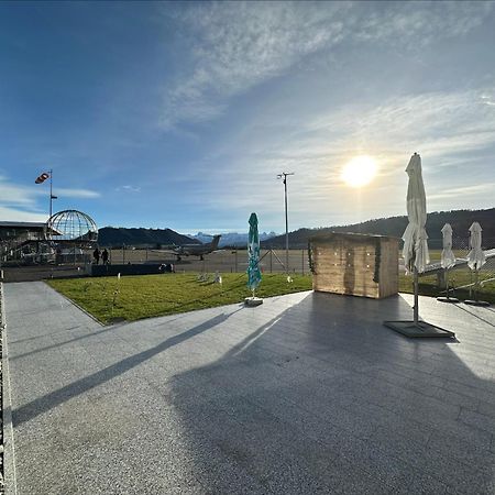 Amante Hotel Белп Екстериор снимка