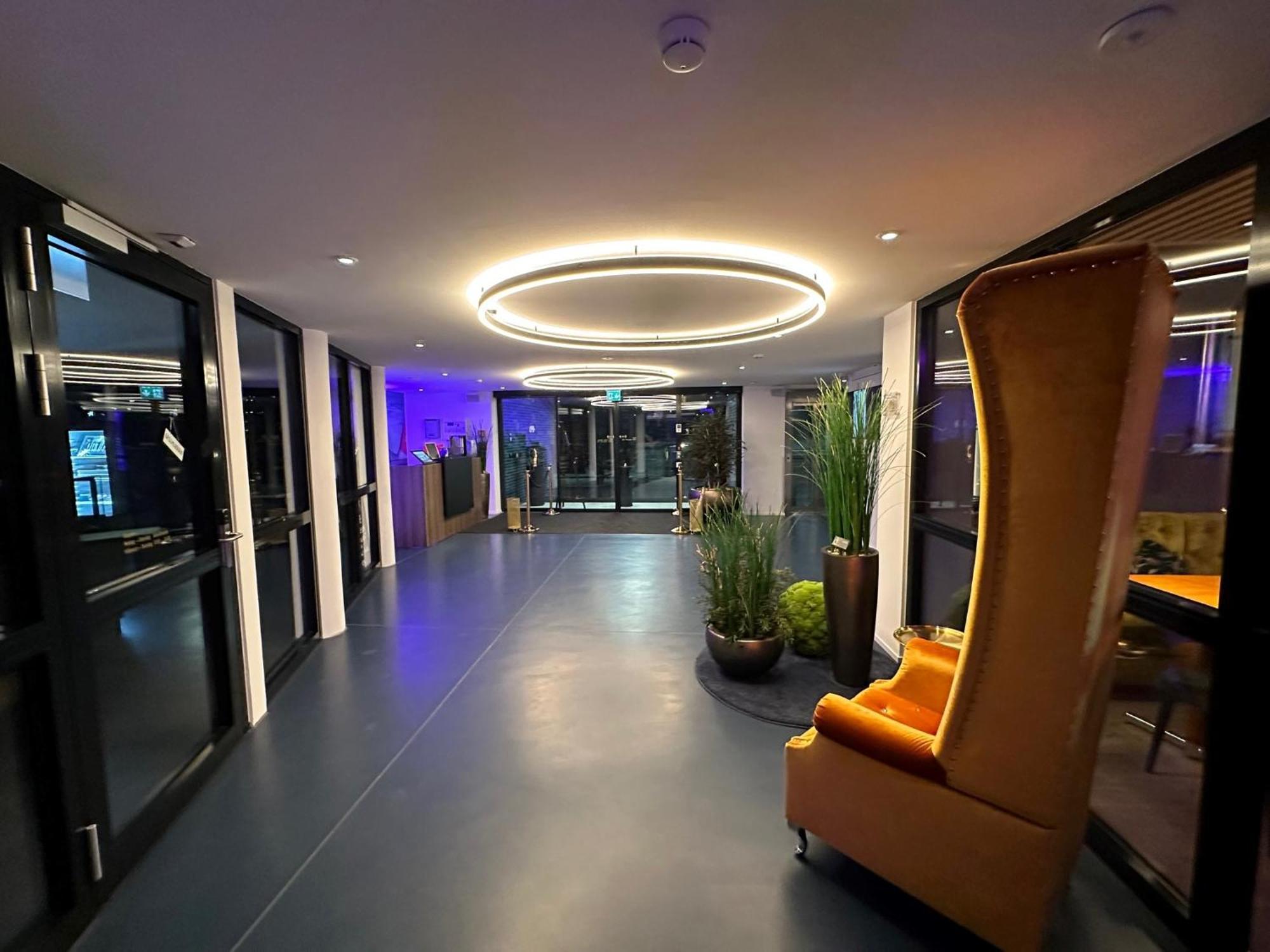 Amante Hotel Белп Екстериор снимка