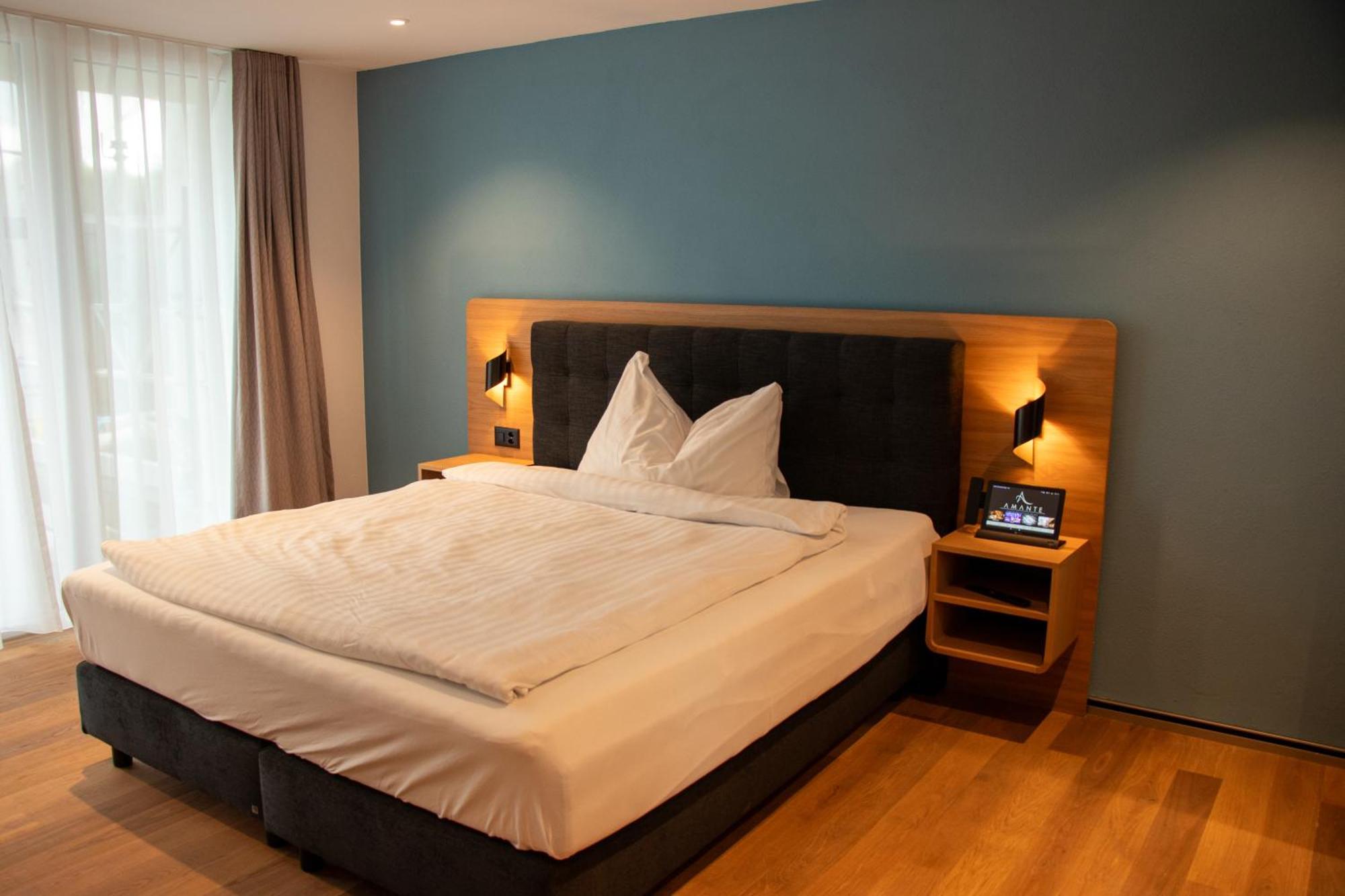 Amante Hotel Белп Екстериор снимка