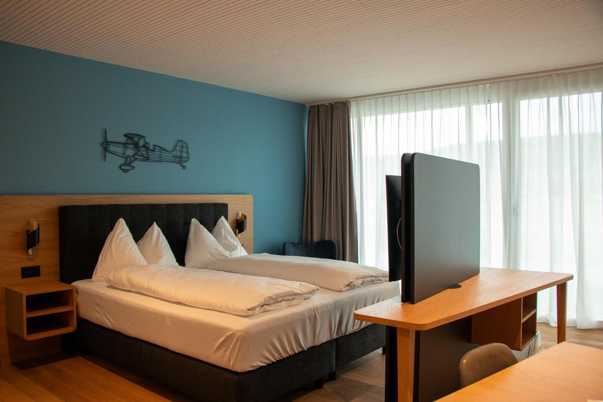 Amante Hotel Белп Екстериор снимка