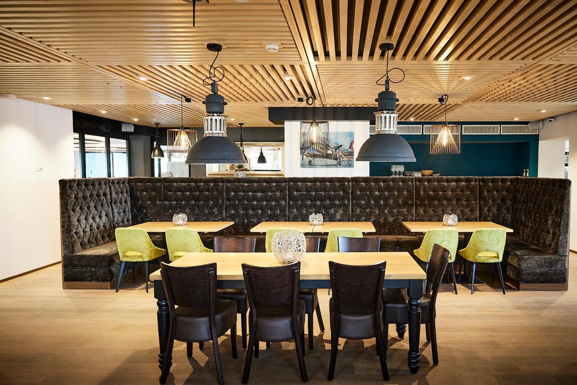 Amante Hotel Белп Екстериор снимка